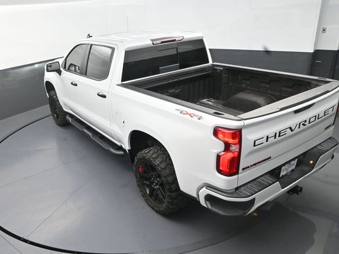 Used 2024 Chevrolet Silverado 1500 RST w/ Redline Edition AWD/4WD image 19