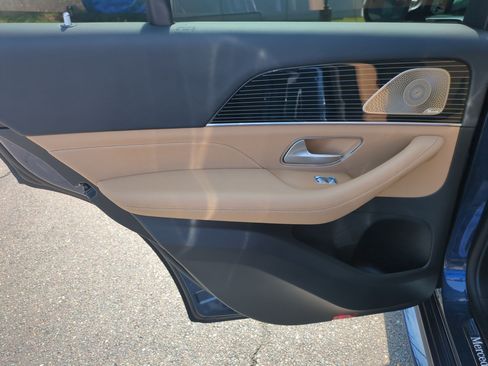 Certified 2026 Mercedes-Benz GLE 450 4MATIC image 30