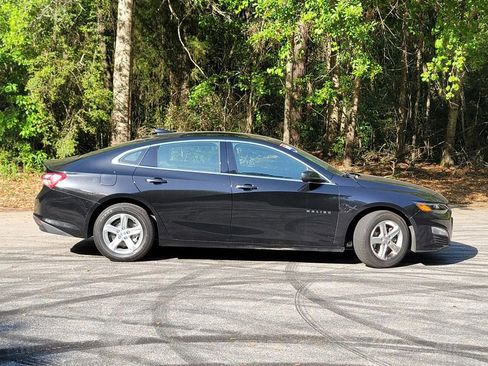 Used 2022 Chevrolet Malibu LT image 30