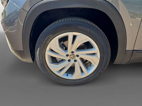 Used 2021 Volkswagen Atlas SE image 9