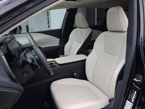 Used 2024 Lexus RX 350 Premium Plus w/ Convenience Package FWD image 34