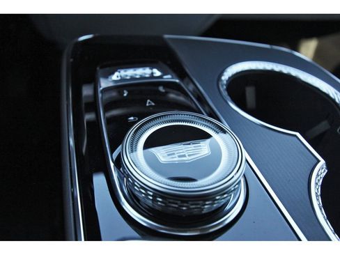 New 2026 Cadillac Lyriq Luxury image 19