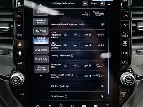 New 2026 RAM 1500 RHO AWD/4WD image 21