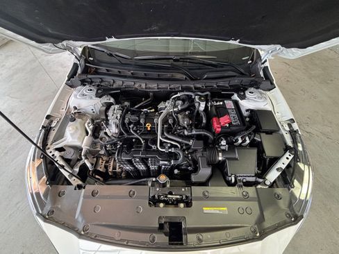 Used 2025 Nissan Altima 2.5 SV image 33