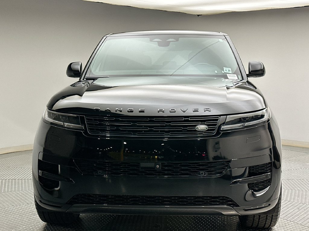 Used 2024 Land Rover Range Rover Sport SE AWD/4WD image 16