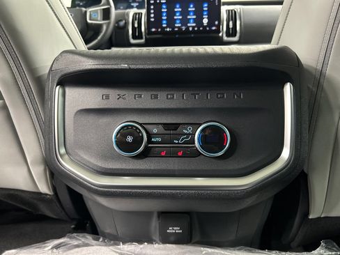 New 2027 Ford Expedition Max Platinum w/ Driver's Package AWD/4WD image 29