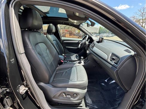 Used 2017 Audi Q3 2.0T Premium w/ Convenience Package AWD/4WD image 39