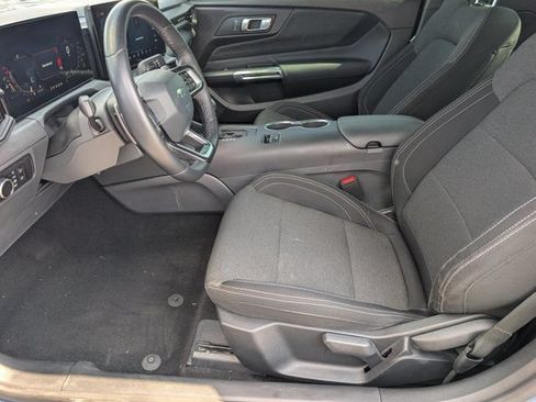 Used 2025 Ford Mustang GT RWD image 14