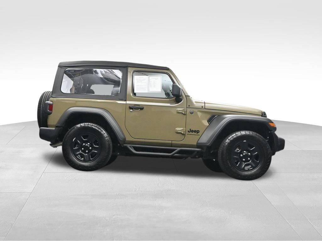 Used 2025 Jeep Wrangler Sport AWD/4WD image 25