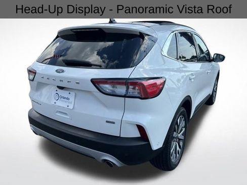 Used 2020 Ford Escape Titanium image 12