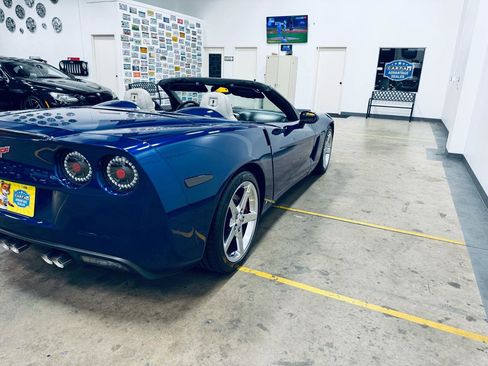 Used 2007 Chevrolet Corvette Convertible w/ Preferred Equipment Group image 25