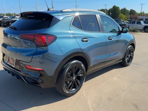 Used 2024 Buick Encore GX Sport Touring w/ Advanced Technology Package FWD image 9