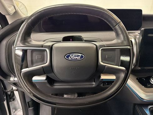 Certified 2025 Ford Expedition Max Platinum AWD/4WD image 19