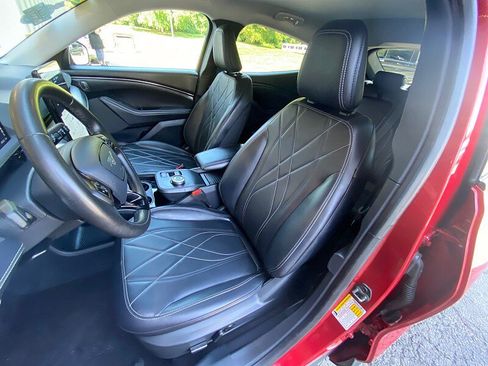 Used 2021 Ford Mustang Mach-E Select RWD image 23