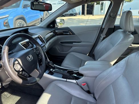Used 2016 Honda Accord EX-L image 8