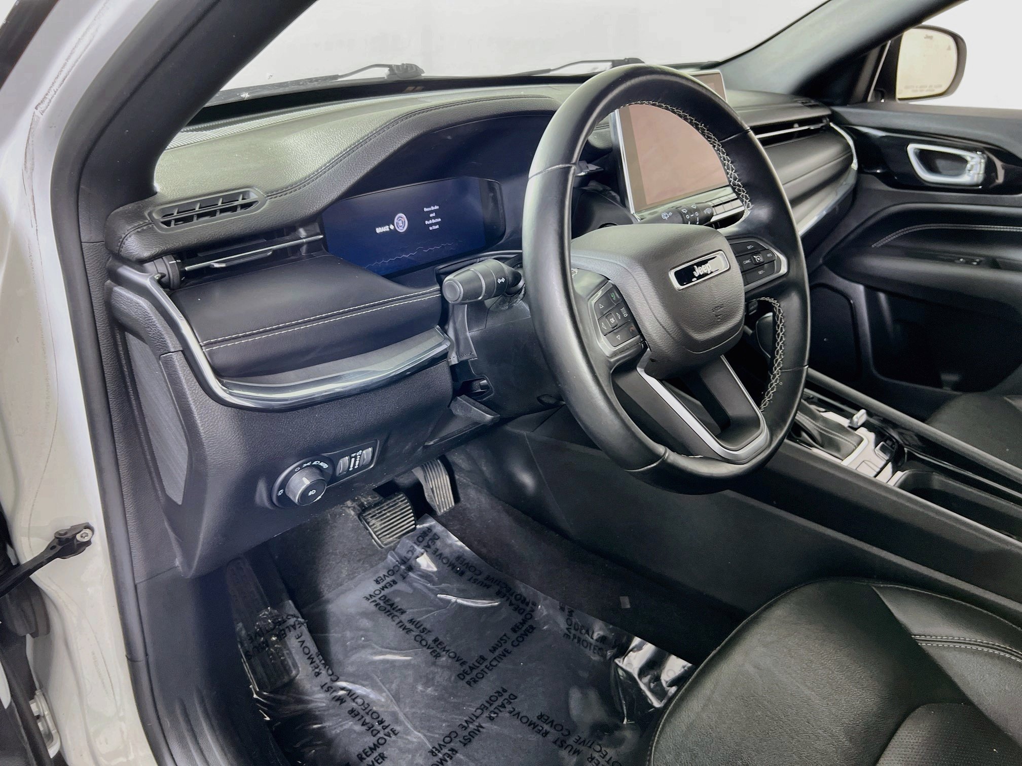 Used 2022 Jeep Compass High Altitude AWD/4WD image 9