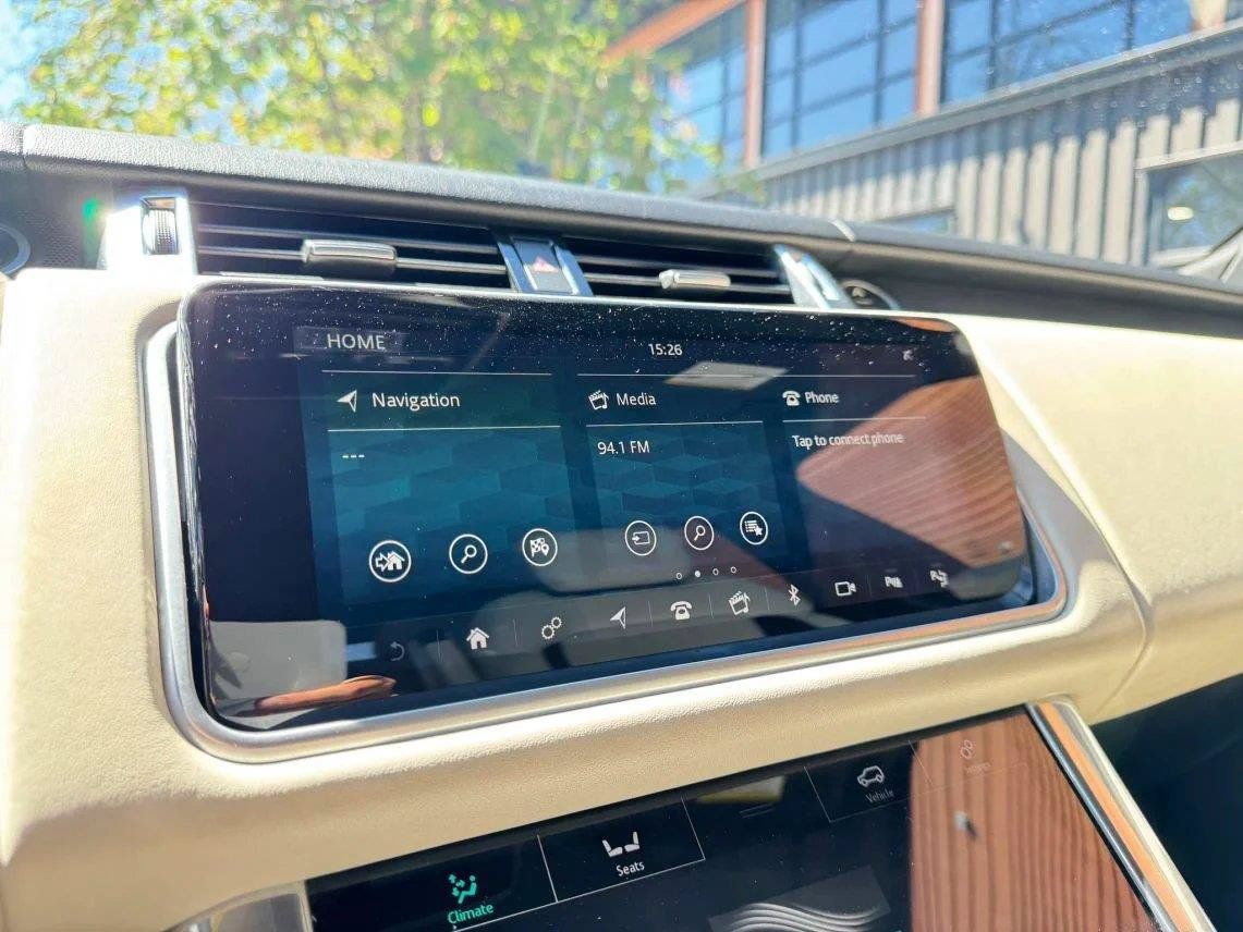 Used 2019 Land Rover Range Rover Sport Supercharged AWD/4WD image 17