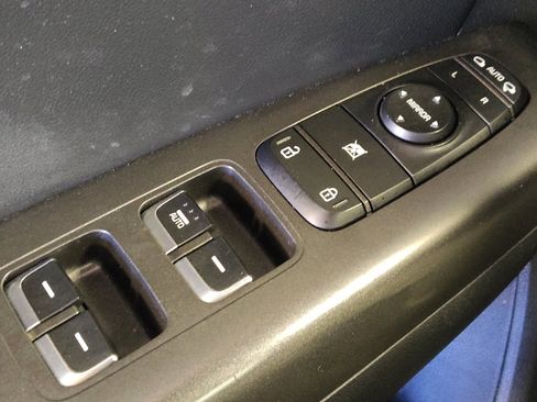 Used 2017 Kia Sportage EX w/ EX Technology Package image 27