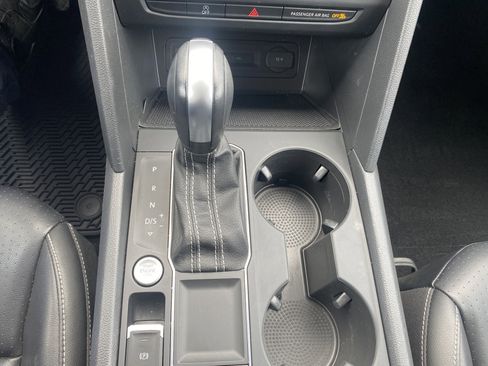Used 2022 Volkswagen Atlas SE FWD image 27
