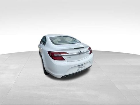 Used 2016 Buick Regal AWD image 12