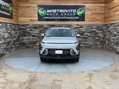 Used 2026 Hyundai Kona SE AWD/4WD image 5