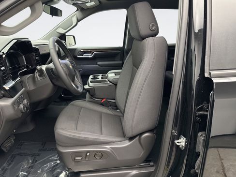 Used 2025 Chevrolet Silverado 1500 LT image 11