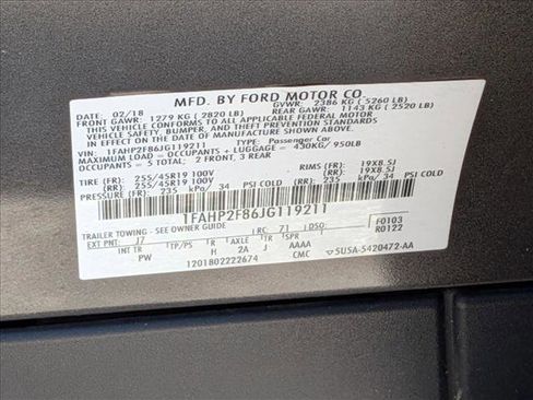 Used 2018 Ford Taurus Limited FWD image 27