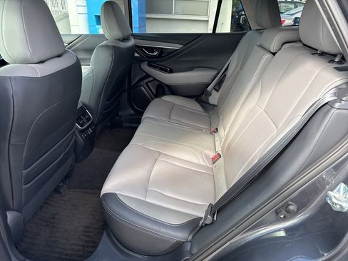 Used 2024 Subaru Outback Limited image 11