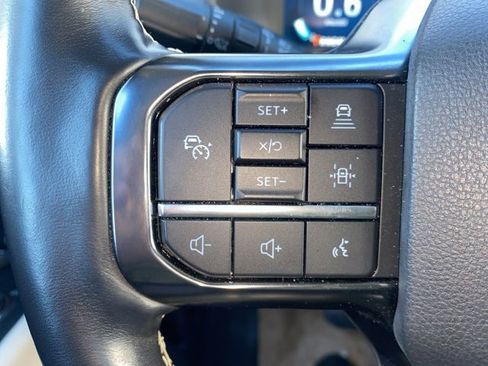 Certified 2022 Ford Expedition Platinum image 17