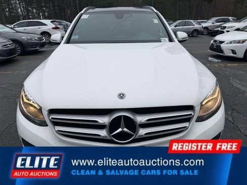 Used 2019 Mercedes-Benz GLC 300 4MATIC image 22