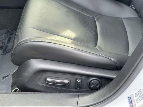 Used 2025 Honda Accord Touring image 15