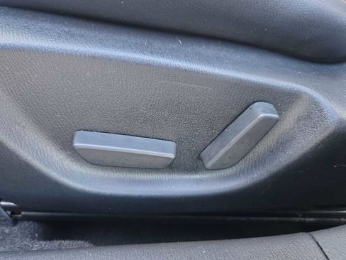 Used 2014 MAZDA MAZDA3 s Grand Touring image 18