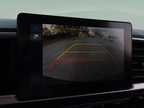 Used 2024 Hyundai Venue SE image 22