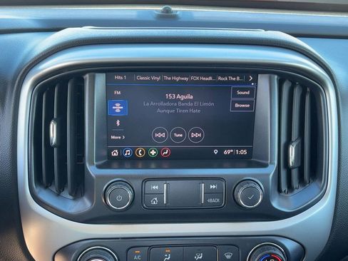 Used 2020 Chevrolet Colorado ZR2 image 23