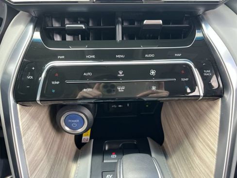 Used 2021 Toyota Venza Limited w/ Advanced Technology Package AWD/4WD image 21