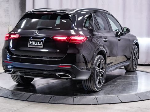 Certified 2026 Mercedes-Benz GLC 300 image 4