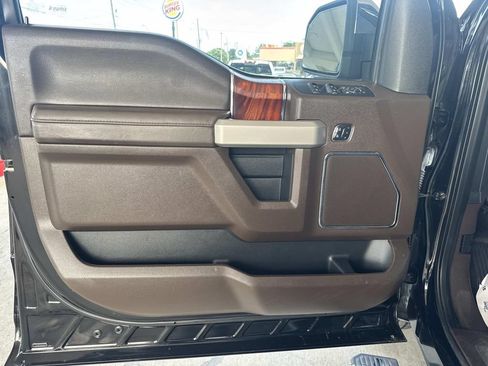 Used 2016 Ford F150 King Ranch w/ Equipment Group 601A Luxury AWD/4WD image 21