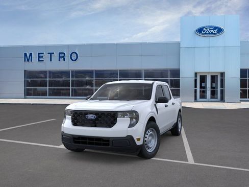 New 2025 Ford Maverick XL FWD image 3