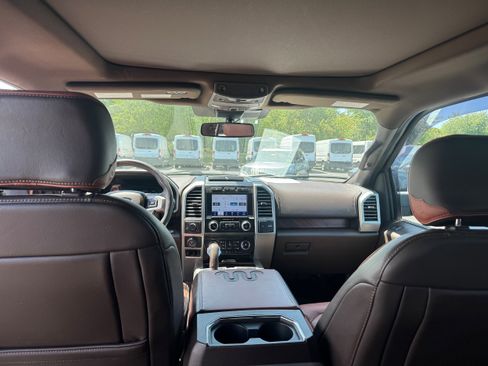 Used 2020 Ford F150 King Ranch w/ Equipment Group 601A Luxury AWD/4WD image 10