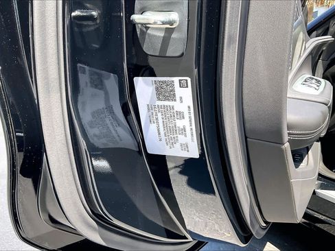 Used 2025 Chevrolet Corvette Z06 image 30