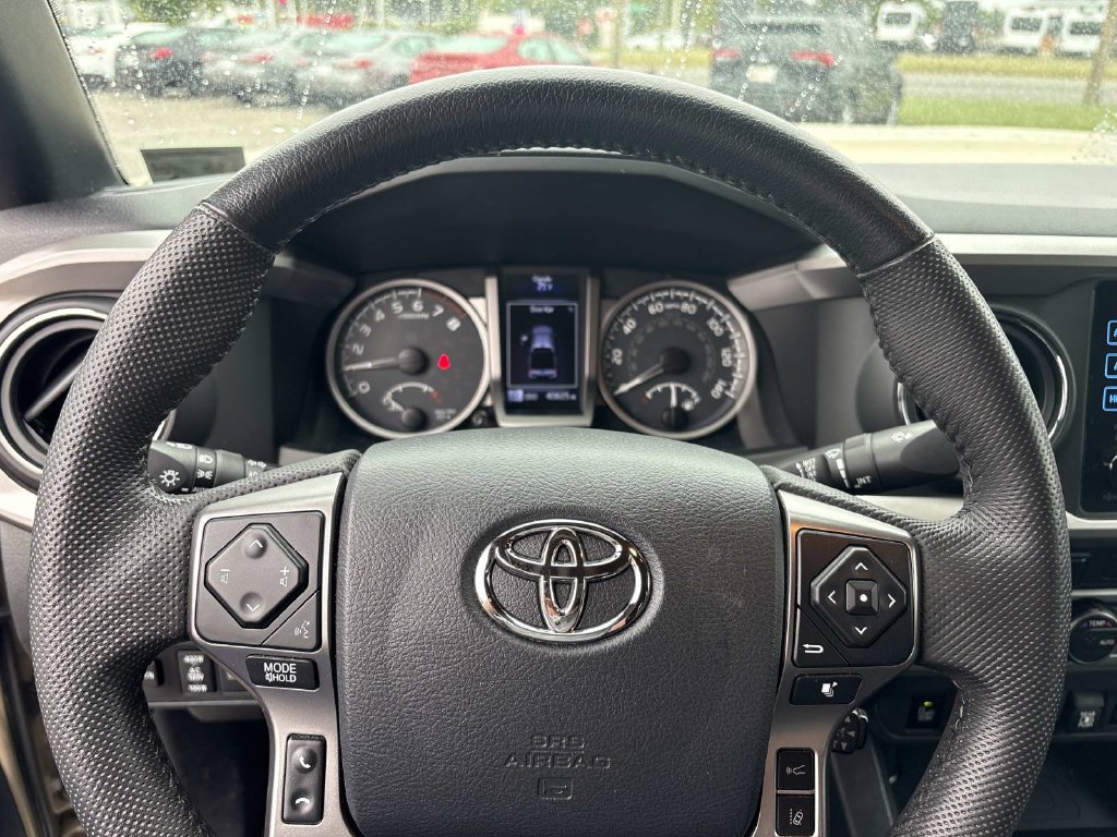 Certified 2019 Toyota Tacoma Limited AWD/4WD image 14
