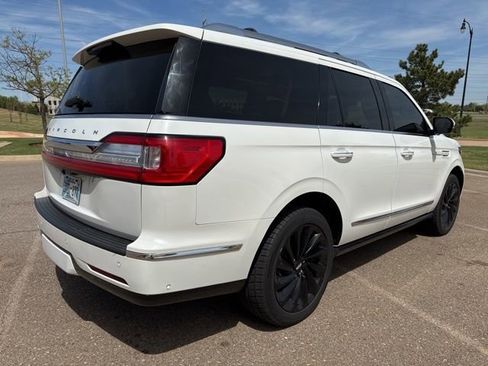 Used 2020 Lincoln Navigator Reserve w/ Equipment Group 208A Reserve image 5