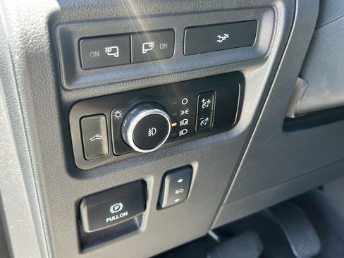Used 2023 Ford F150 Lariat w/ Equipment Group 502A High AWD/4WD image 18