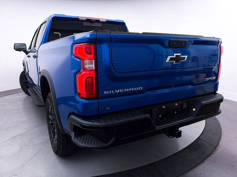 Used 2023 Chevrolet Silverado 1500 ZR2 w/ Technology Package image 6