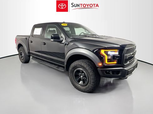 Used 2018 Ford F150 Raptor w/ Equipment Group 802A Luxury image 1