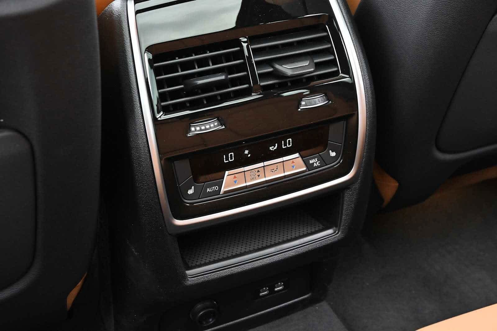 Used 2026 BMW X5 xDrive50e w/ Executive Package AWD/4WD image 29