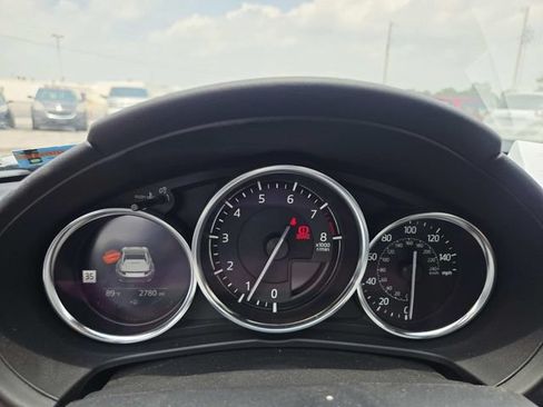Used 2021 MAZDA MX-5 Miata RF Grand Touring RWD image 12
