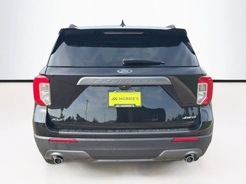 Used 2024 Ford Explorer XLT w/ Equipment Group 202A AWD/4WD image 6