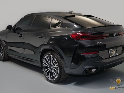 Used 2025 BMW X6 xDrive40i w/ Executive Package image 7