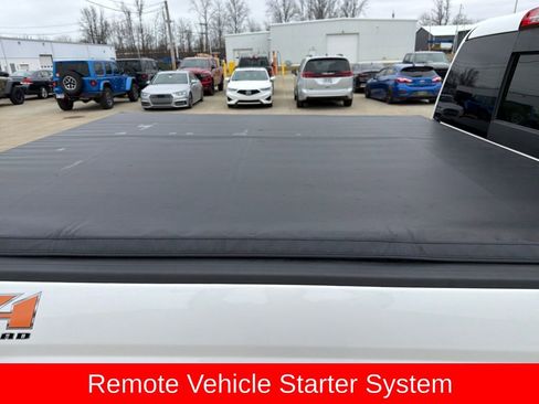 Used 2018 Chevrolet Silverado 1500 High Country image 27